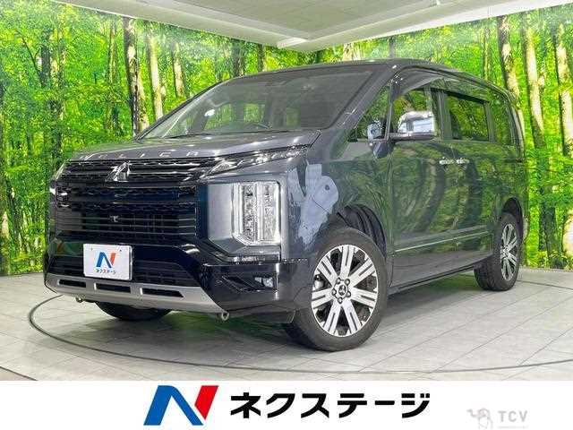 2022 Mitsubishi Delica D5