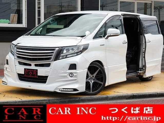 2016 Toyota Alphard Hybrid