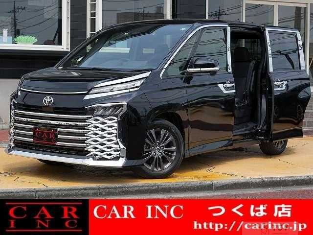 2022 Toyota Voxy