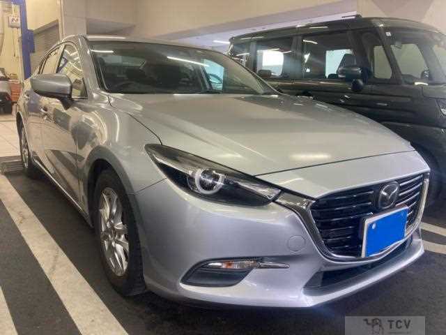 2016 Mazda Axela