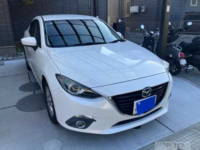 2013 Mazda Axela