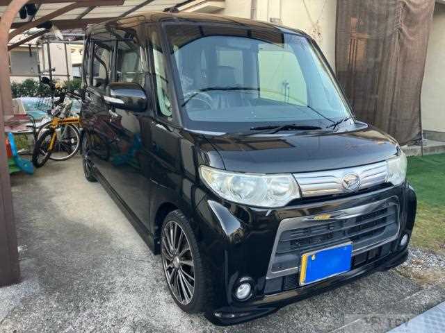 2012 Daihatsu Tanto