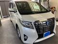 2015 Toyota Alphard Hybrid