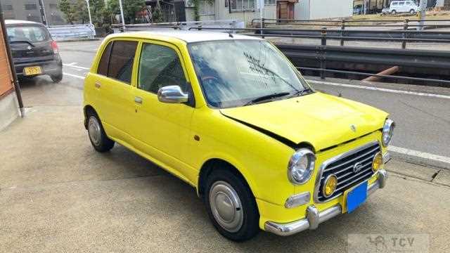 2003 Daihatsu Miragino