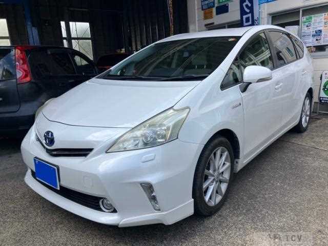 2012 Toyota PRIUS α