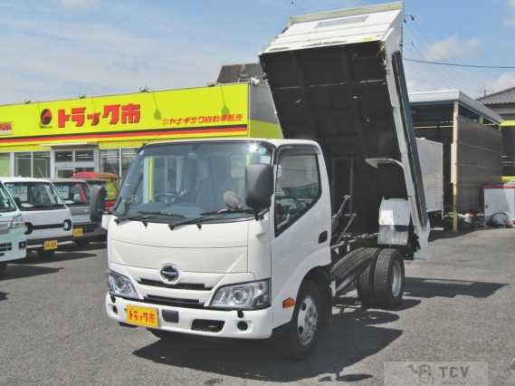 2021 Hino Dutro