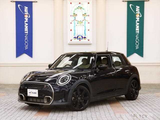 2023 BMW MINI