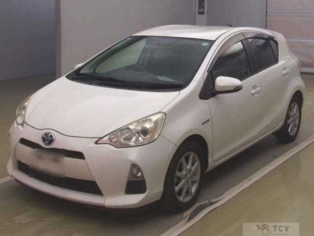2013 Toyota AQUA