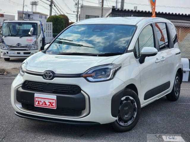 2023 Toyota Sienta