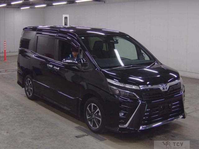 2020 Toyota Voxy