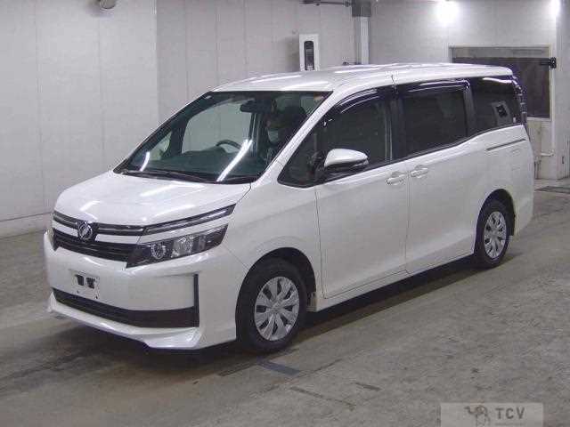 2017 Toyota Voxy