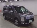 2019 Mitsubishi Delica D5