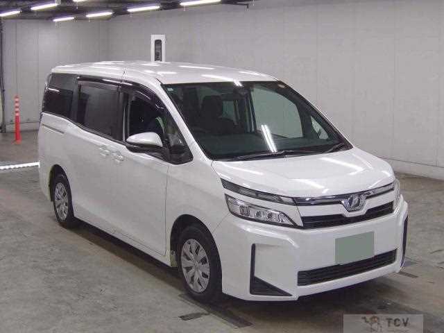 2018 Toyota Voxy
