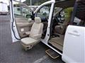 2010 Nissan Serena