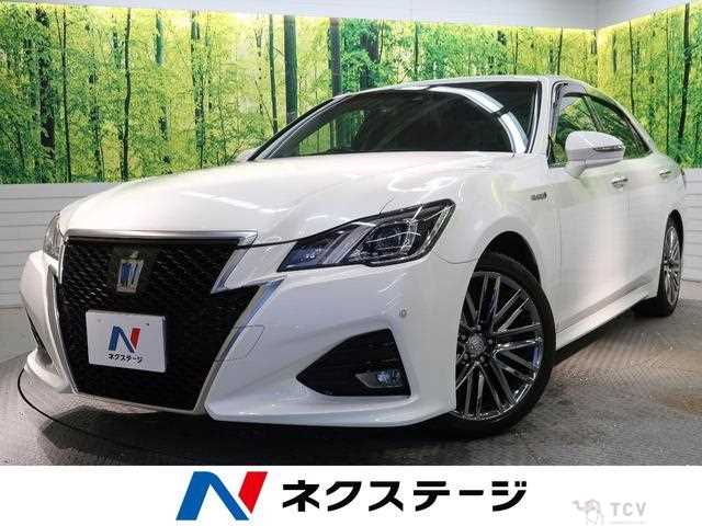 2016 Toyota Crown Hybrid