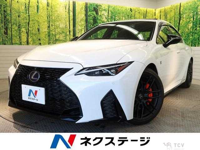 2022 Lexus IS