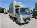 2006 Mitsubishi Fuso Canter Guts
