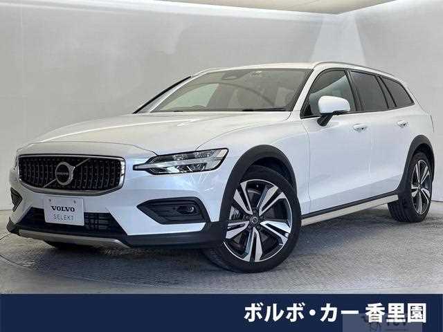 2023 Volvo V60