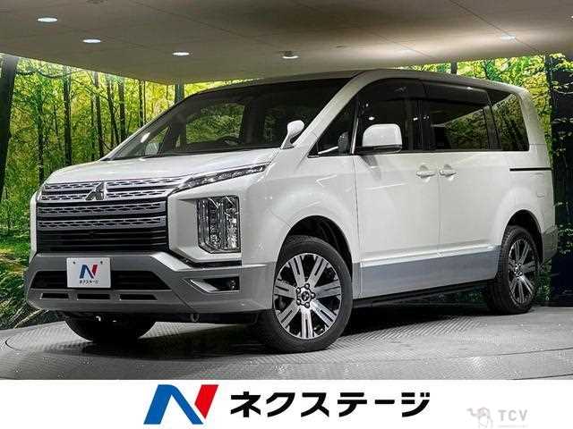 2020 Mitsubishi Delica D5