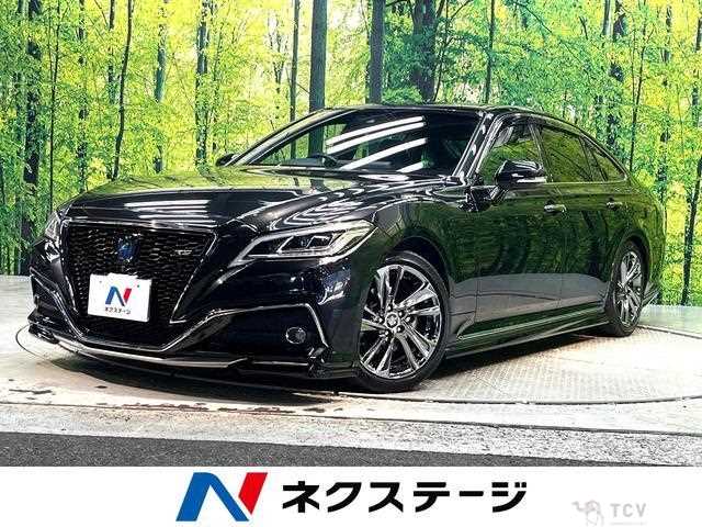 2020 Toyota Crown Hybrid