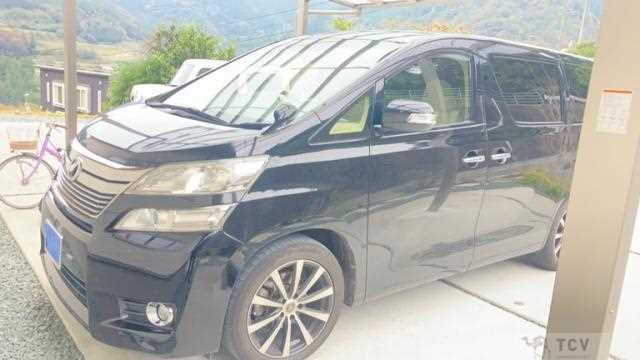 2013 Toyota Vellfire
