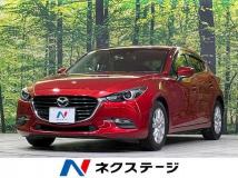 2017 Mazda Axela
