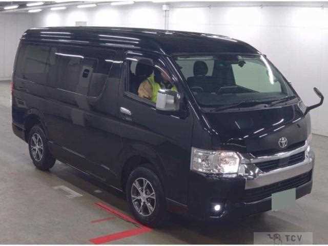 2023 Toyota Hiace Wagon