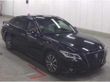 2018 Toyota Crown Hybrid