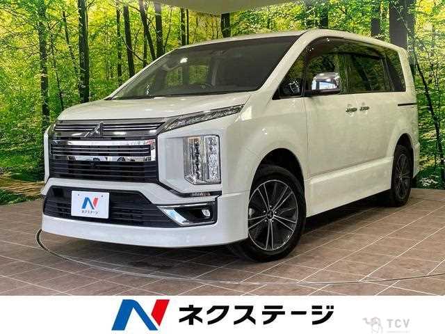 2019 Mitsubishi Delica D5