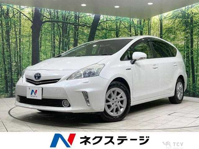 2012 Toyota PRIUS α