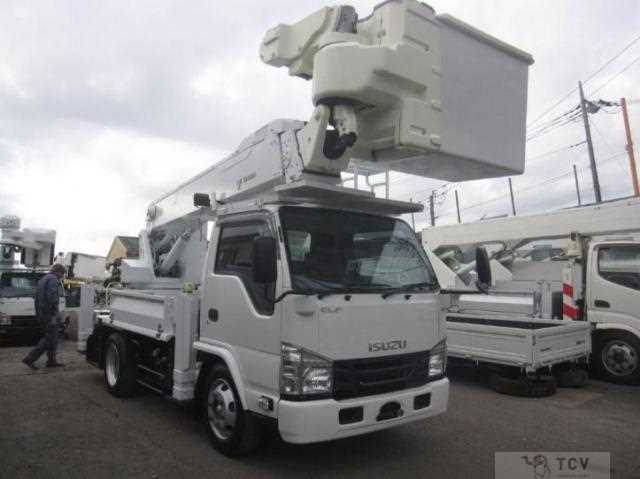 2016 Isuzu Elf Truck