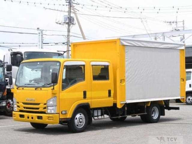 2018 Isuzu Elf Truck