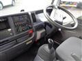 2009 Isuzu Elf Truck