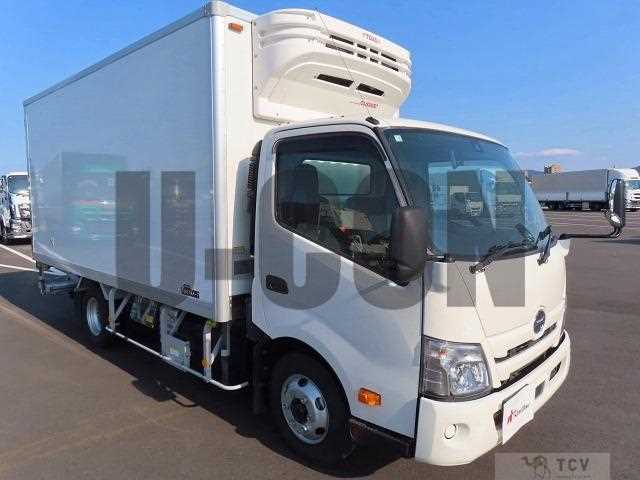2022 Hino Dutro