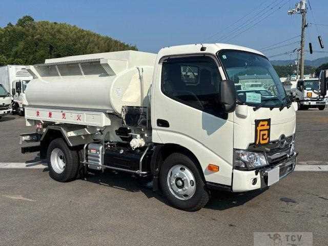 2024 Hino Dutro