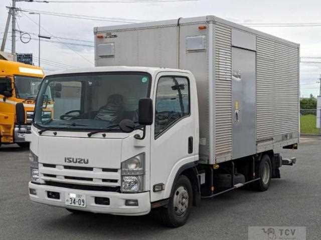 2012 Isuzu Elf Truck