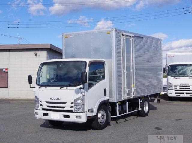 2018 Isuzu Elf Truck