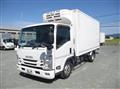 2020 Isuzu Elf Truck