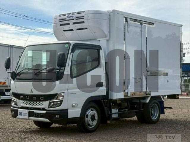 2025 Mitsubishi Fuso Canter