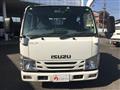 2020 Isuzu Elf Truck