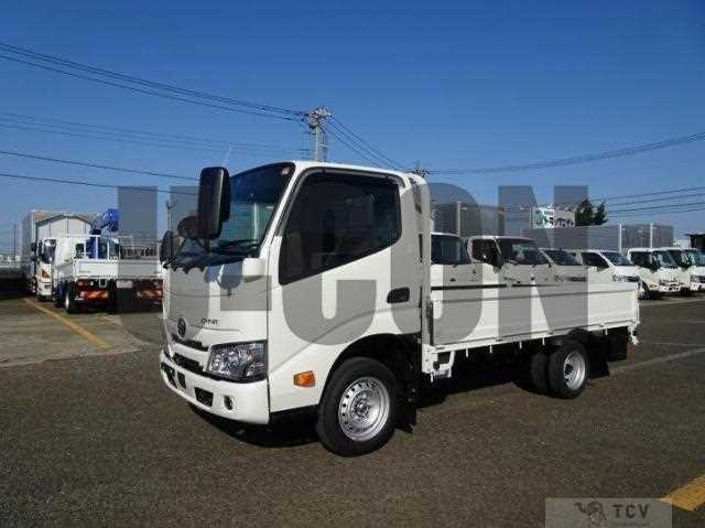 2025 Toyota Dyna Truck