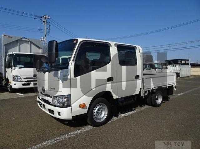 2025 Toyota Dyna Truck