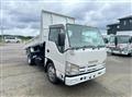 2013 Isuzu Elf Truck
