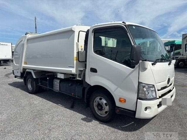 2020 Hino Dutro