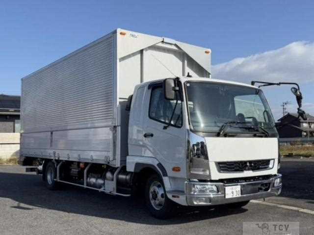 2025 Mitsubishi Fuso Fighter