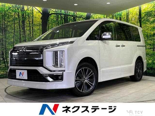 2022 Mitsubishi Delica D5