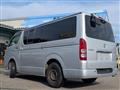 2005 Toyota Hiace Van