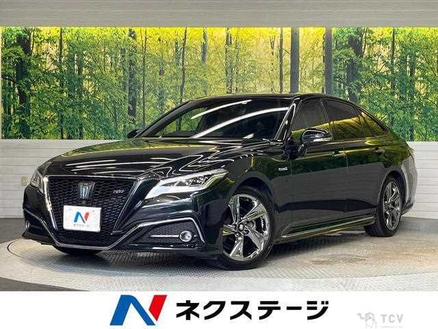 2018 Toyota Crown Hybrid
