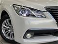 2013 Toyota Crown Hybrid