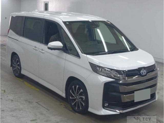 2023 Toyota Voxy